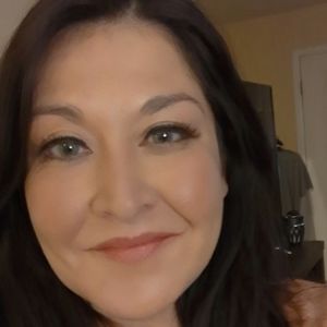 Meet your Posher, Charisse